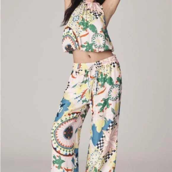 Anthropologie Wide Leg Multicolor Pants Vibrant Abstract Design - Picture 4 of 10